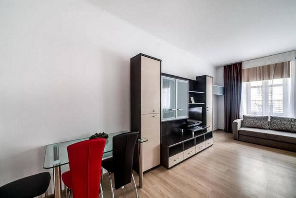 Apartment In The Center Of "Opera" 리비프 외부 사진